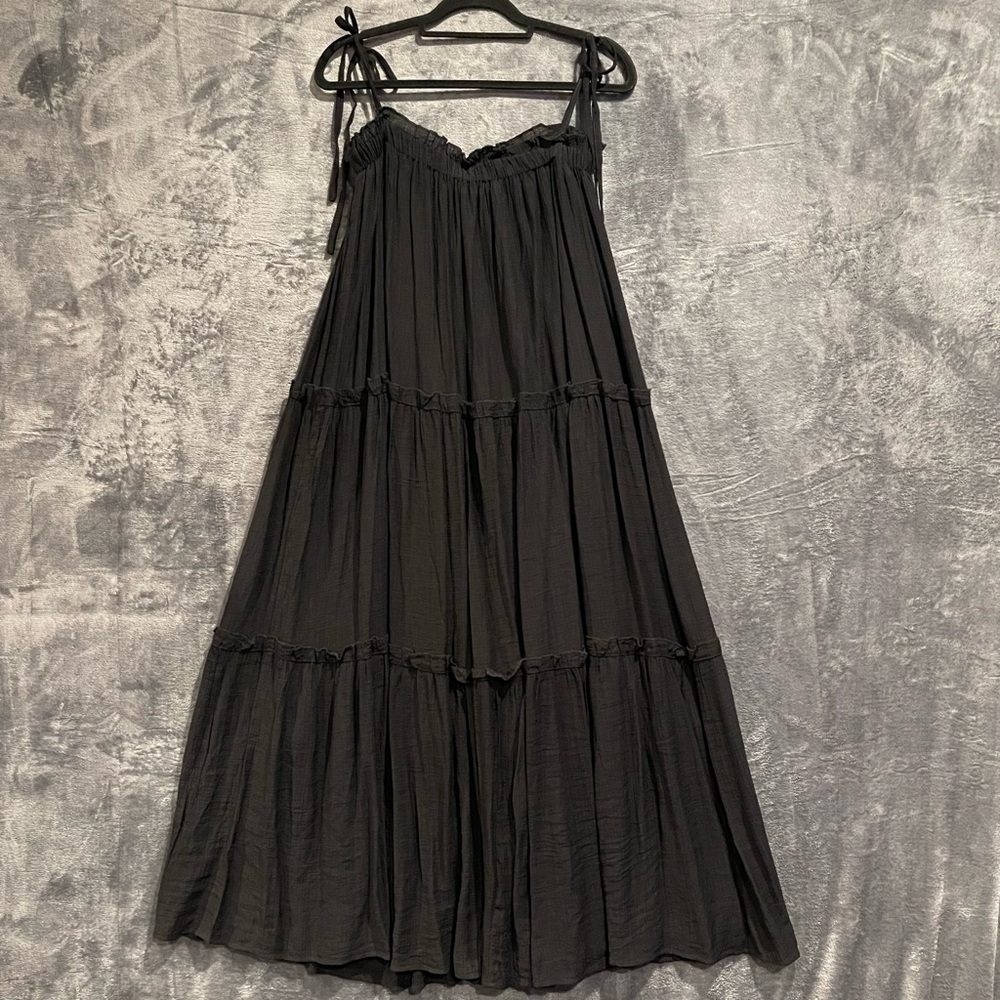 &merci Chic Black Tiered Maxi Dress Women’s Small Lined Vacation Resort Flowy